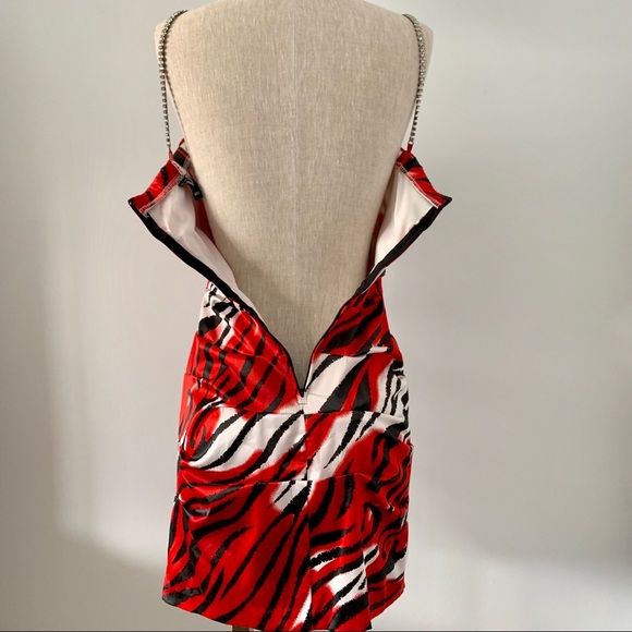 Windsor 🐅tiger stripes red black mini dress - Picture 4 of 8